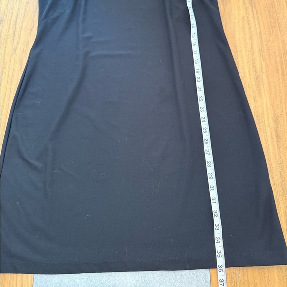 Katherine Way Black Rose Ruffled Neck Sleeveless Stretch Performance LBD Large - Picture 9 of 9